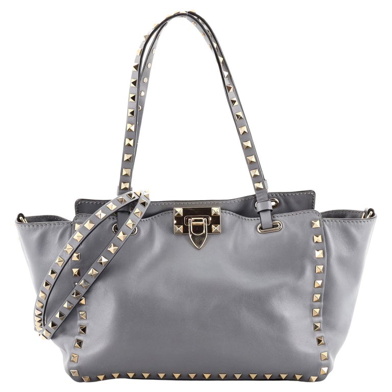 Valentino Garavani Rockstud Large Textured-Leather Tote