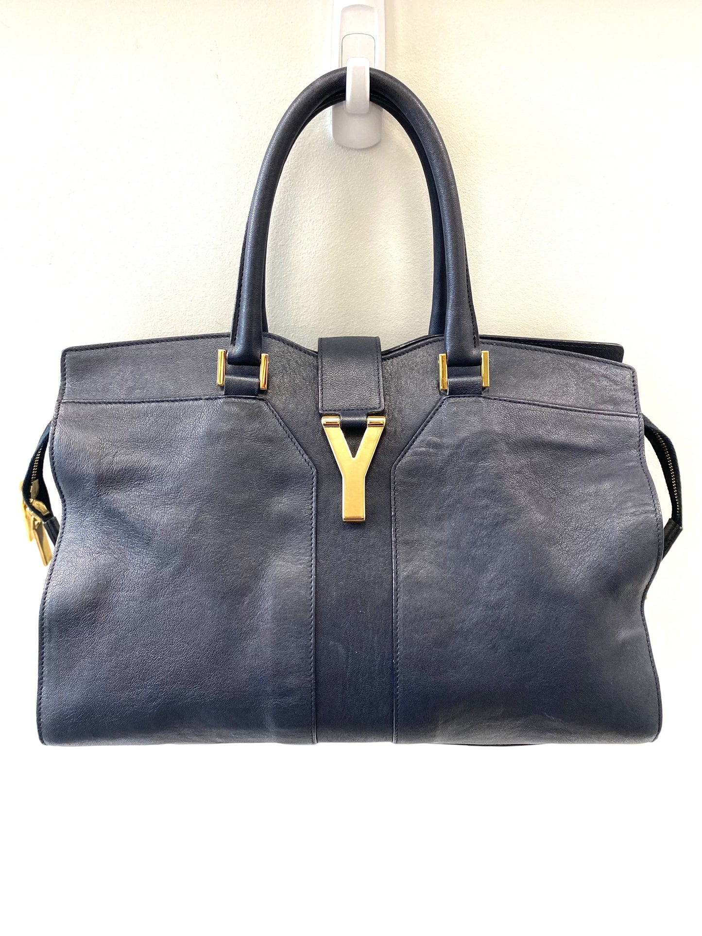 YSL LEATHER MEDIUM Y CABAS CHYC TOTE BAG