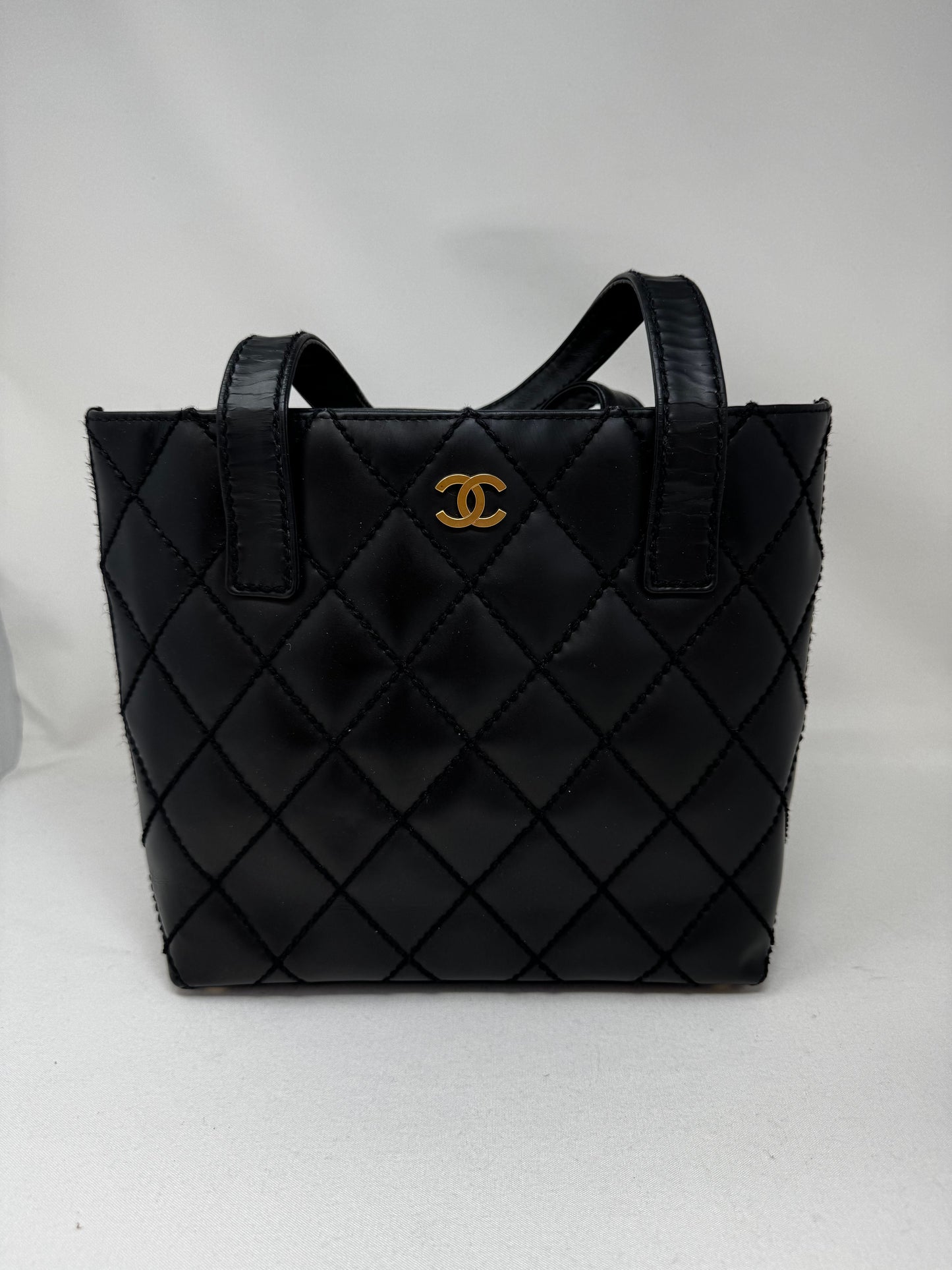 CHANEL Calfskin Quilted Small Surpique Stitch Tote Black B20-72