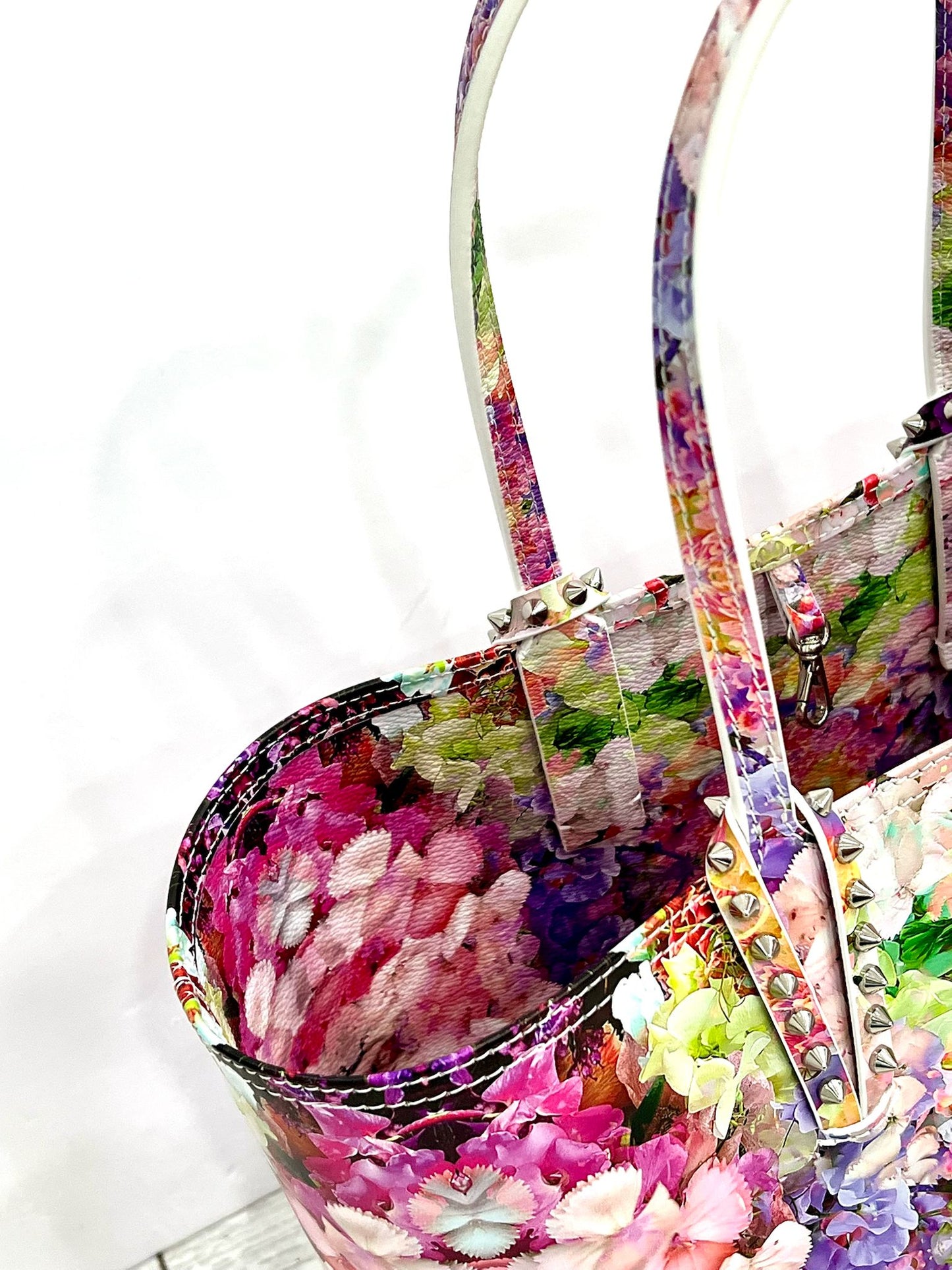 CHRISTIAN LOUBOUTIN MINI CABATA TOTE