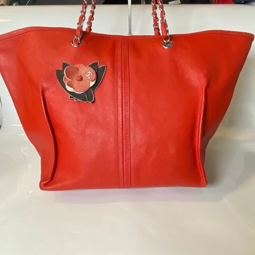 Preloved Chanel GST Red Caviar Leather Tote Bag with Pouch