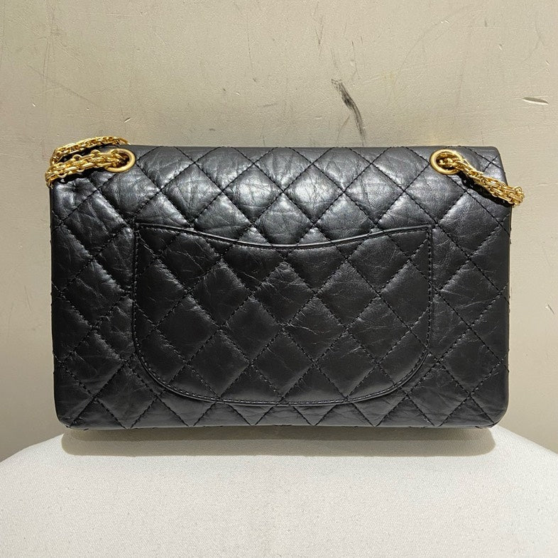 CHANEL 2.55 BLACK WRINKLE LEATHER FLAP BAG GOLD CHAIN STRAP