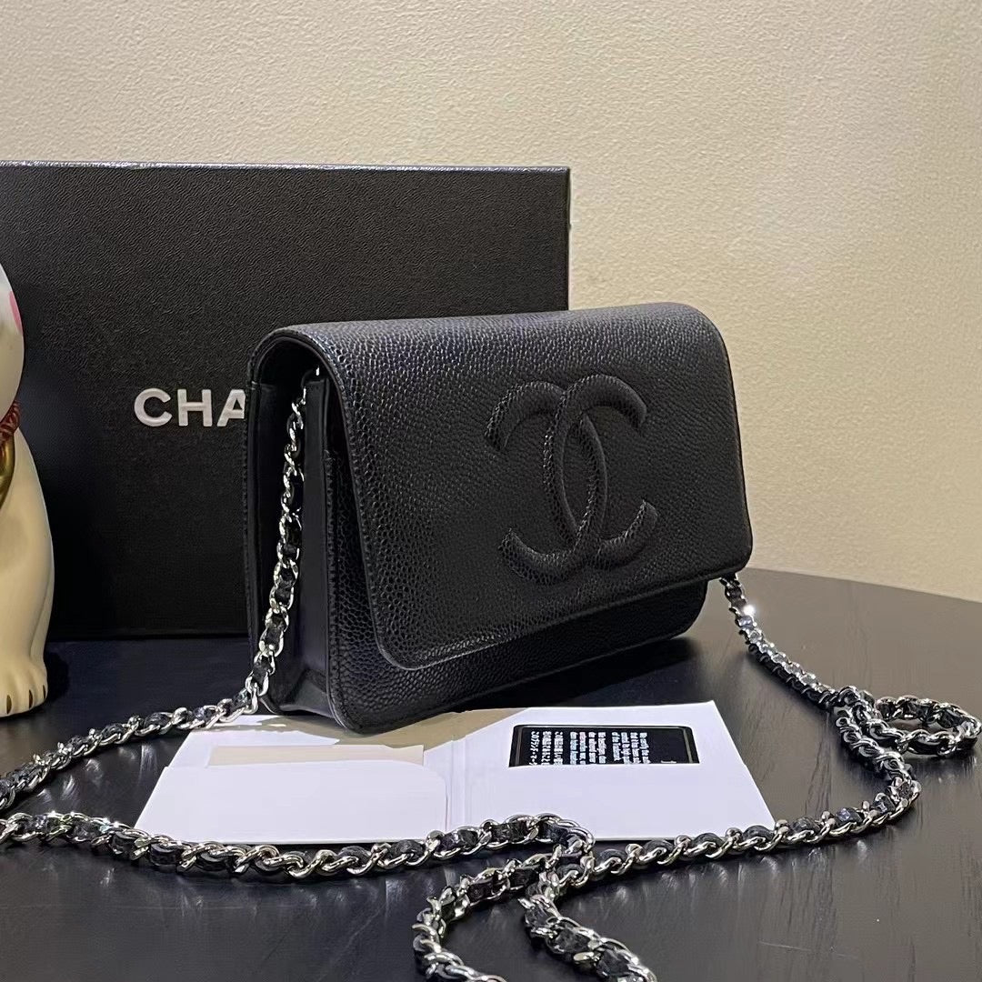 Chanel Black Leather Wallet on Chain Bag Medium