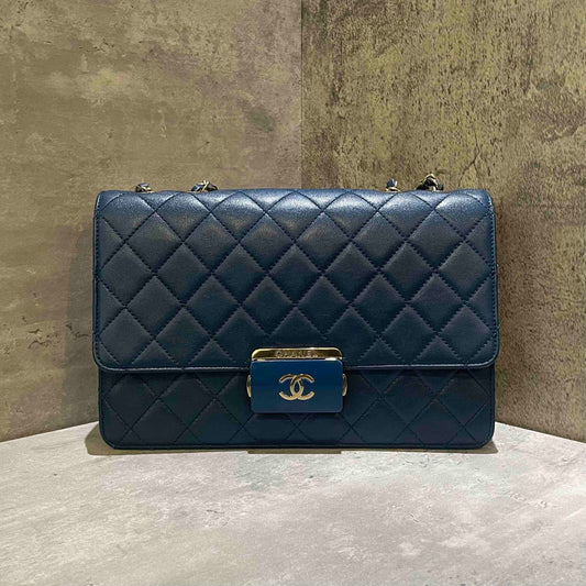 Chanel Boy Blue Quilted Leather Flap Bag Medium