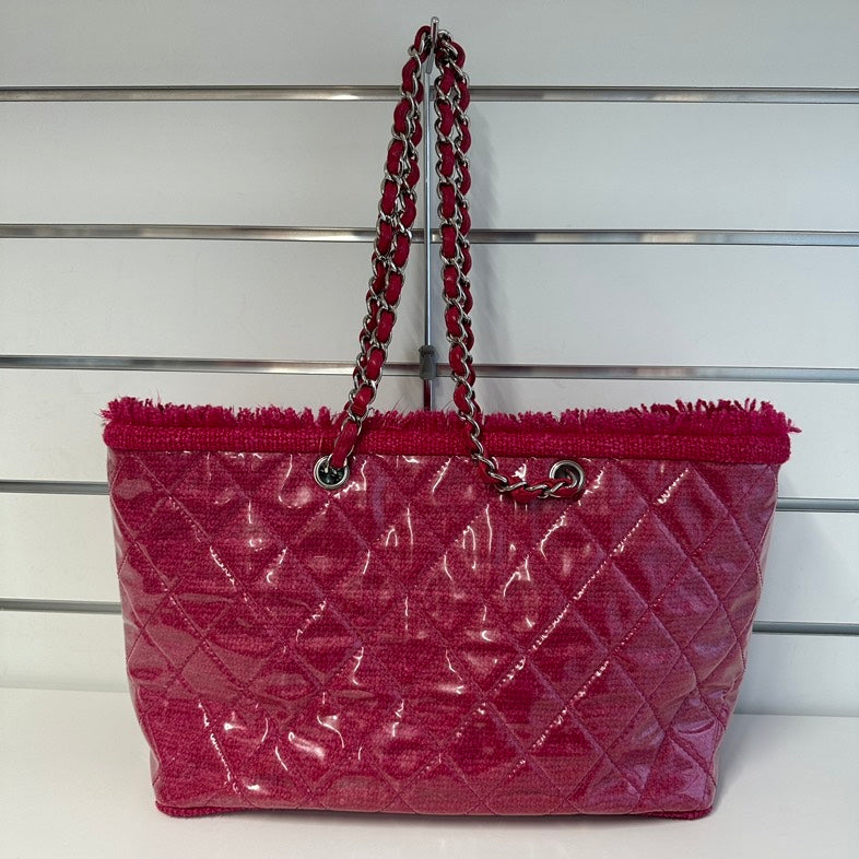 Pre-loved Chanel Deauville Tote Bag in Pink Quilted Tweed