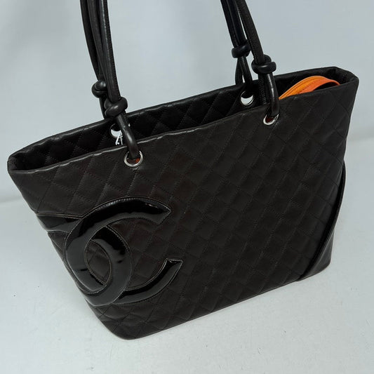 Preloved Chanel AF635 Leather Tote Bag in Black - Vintage Designer Handbag