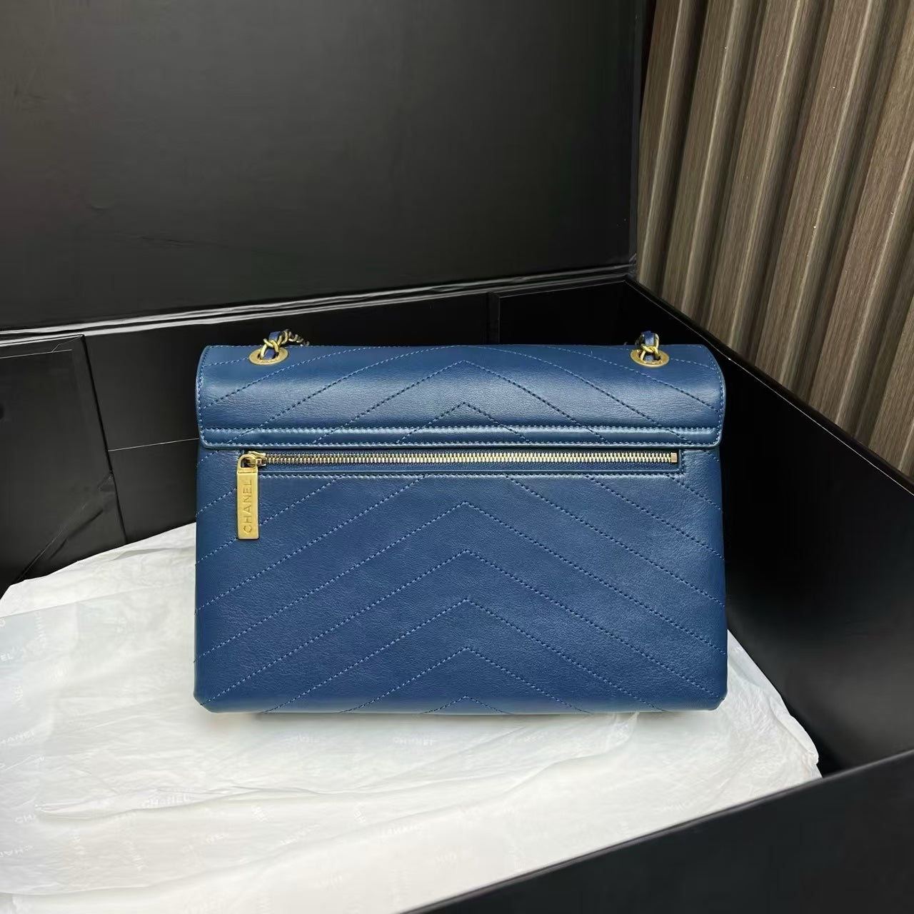 Chanel 2018 Flap Bag Blue Leather Shoulder Bag Preloved