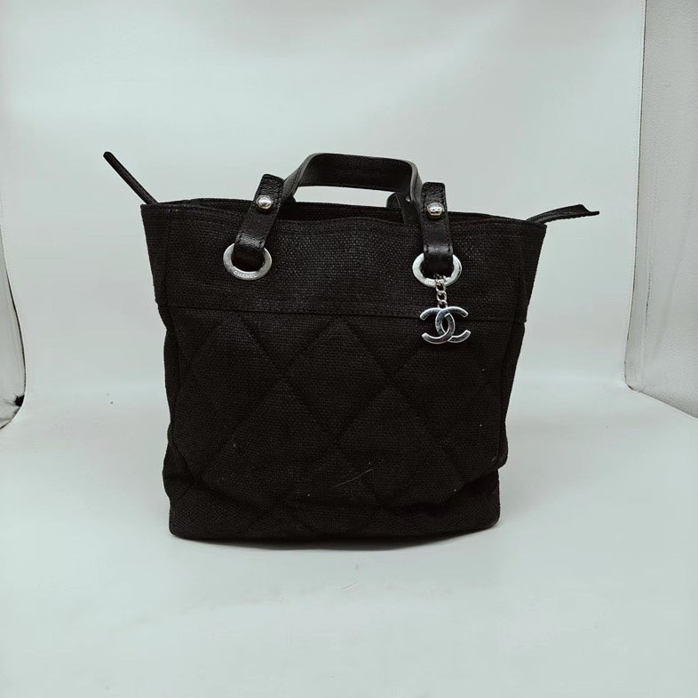Chanel Canvas Tote Classic Black Everyday