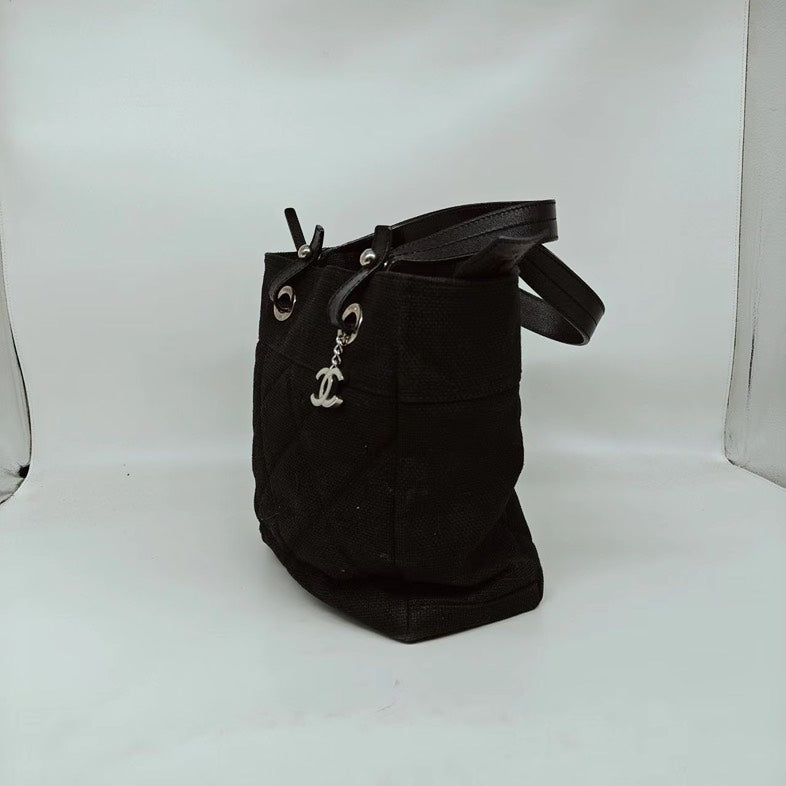Chanel Canvas Tote Classic Black Everyday
