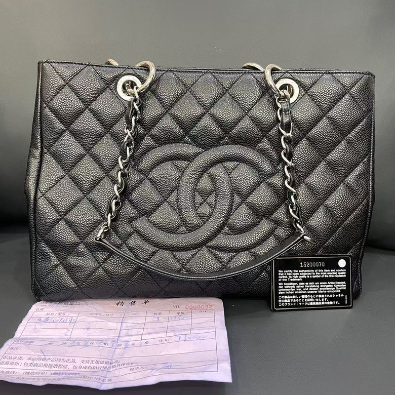 Chanel Black Quilted Leather Shoulder Bag