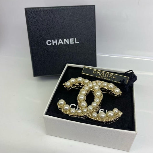 Louis Vuitton Multicolore Audra White Monogram Shoulder Bag