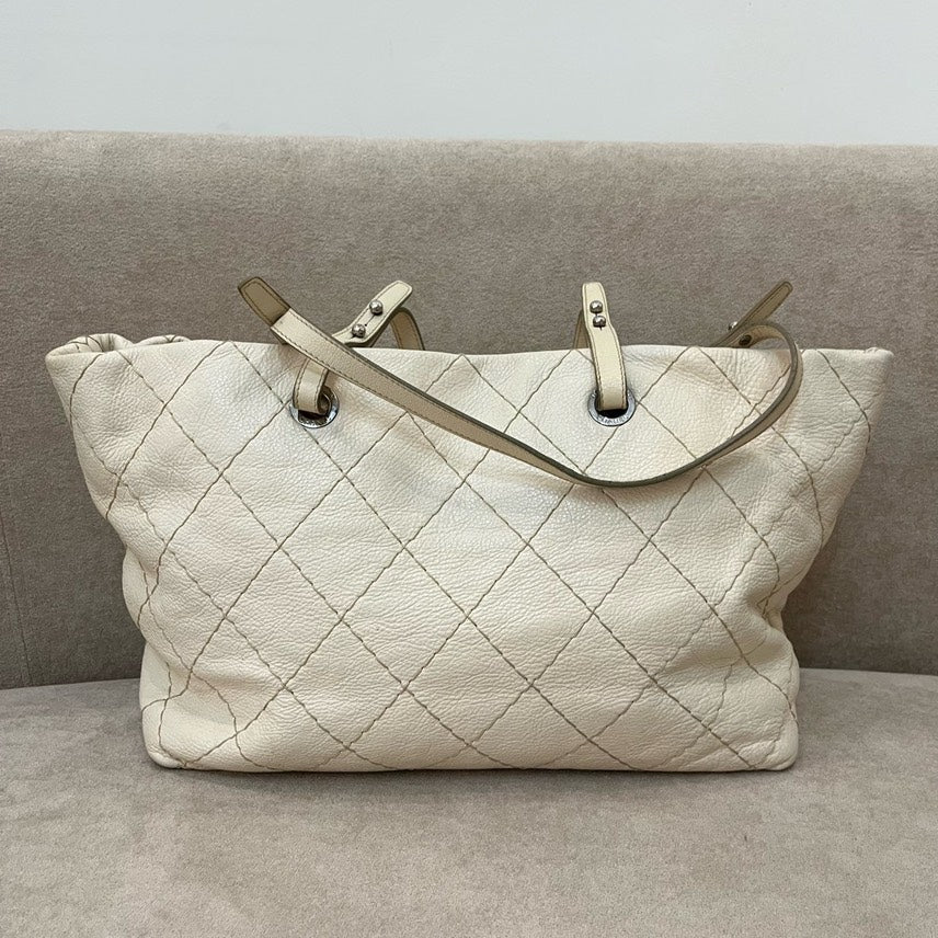 Chanel Preloved Tote Bag Beige Leather Quilted