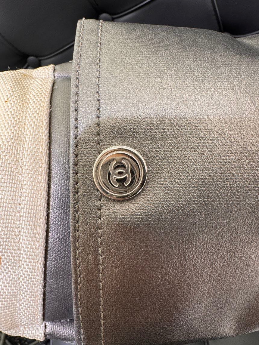 Chanel Vintage Tote Bag in Grey Leather