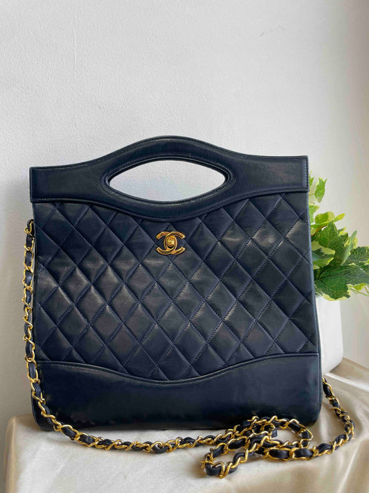 Chanel 31 Bag (S) RE987378800 - Navy Quilted Leather Shoulder Bag