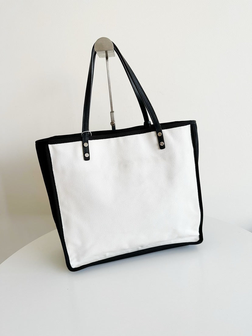 Preloved Chanel Canvas Tote Bag Black and White