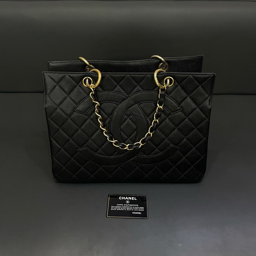 Chanel Black Quilted Leather Shoulder Bag