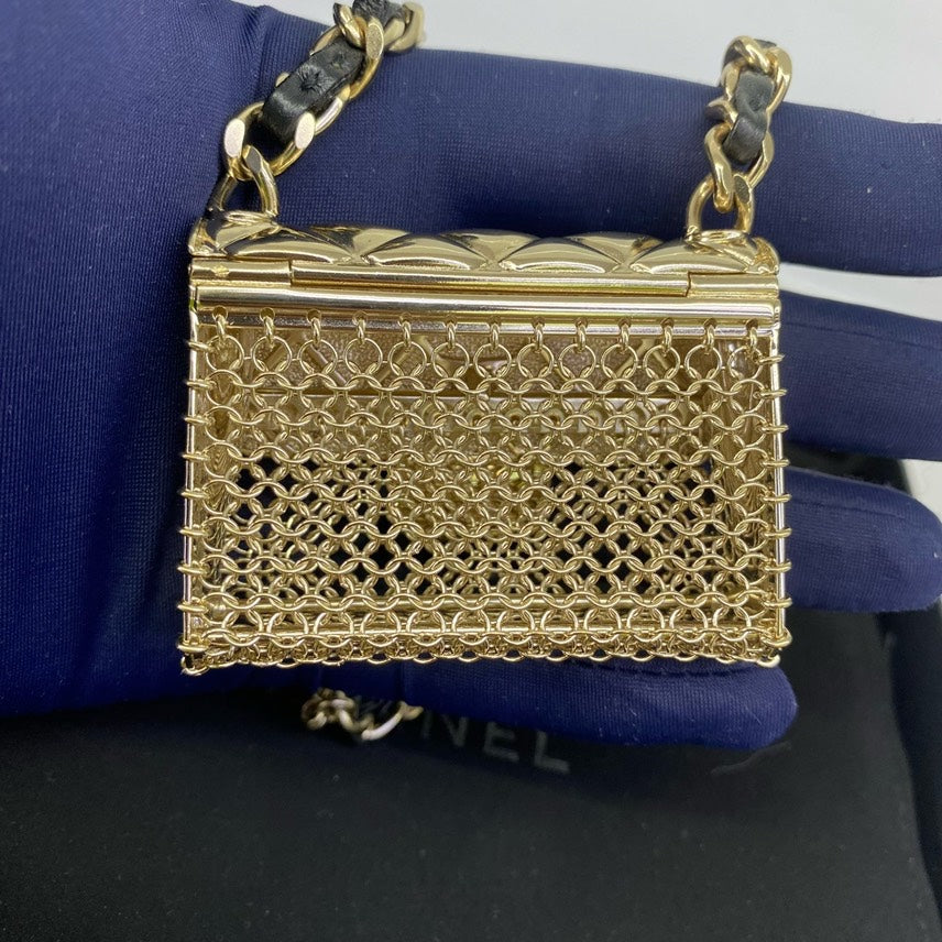 Preloved Chanel Bag HY, Crossbody Mini Gold Clutch